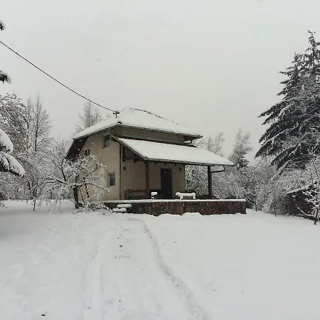 Carobna Kucica * Pale