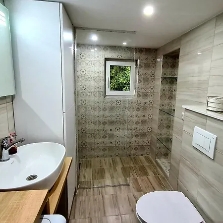 Tatil Evi Carobna Kucica Pale