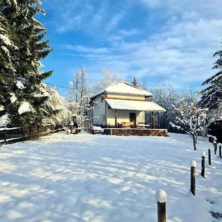 Carobna Kucica Tatil Evi